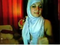 Arab with hijab gets naked and masturbates herself