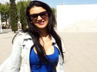 Susy doesn't wear panties