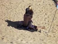 Couple recorded having sex at the beach
