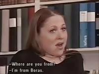 Si diverte davvero intensamente