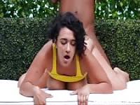 Farbiges Babe beim Casting