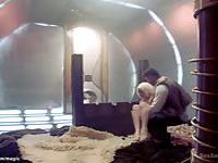 MILF anal in Japanese rope suspension